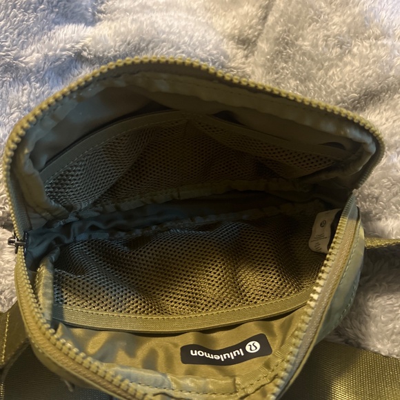 Everywhere belt bag - Picture 3 of 4